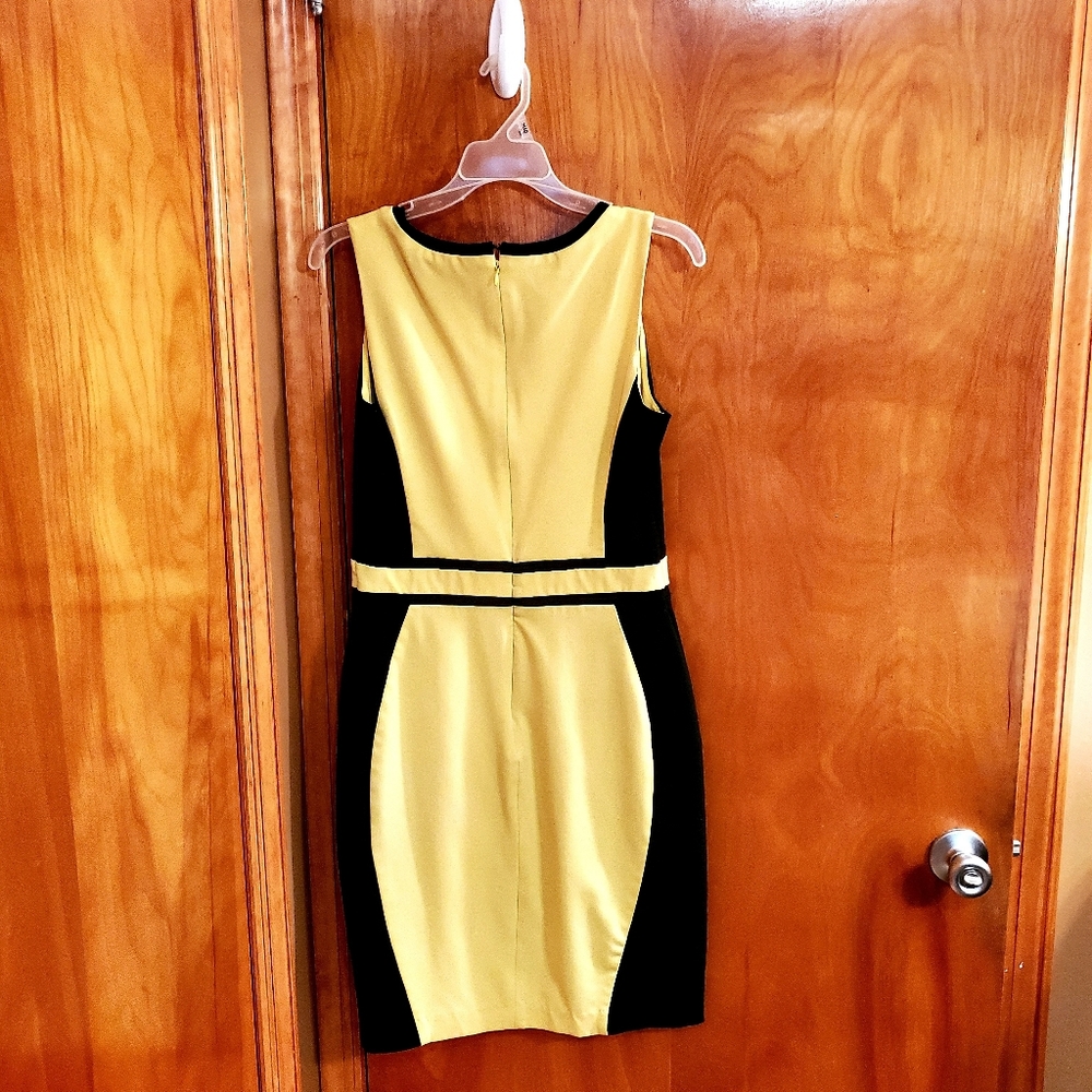 Color block yellow/black sheath dress, Size 4